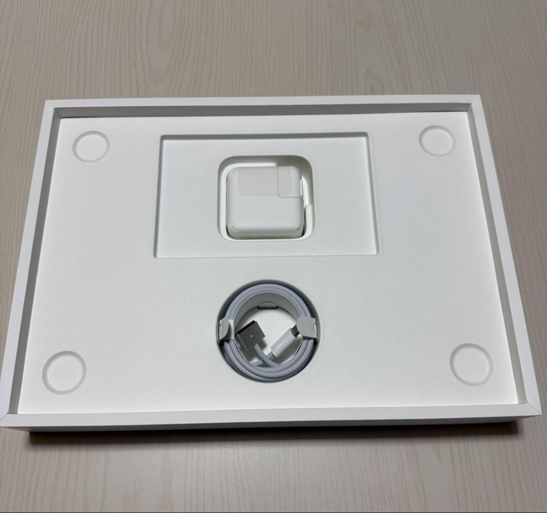 M2 MacBookair メモリ16 ストレージ512 シルバー