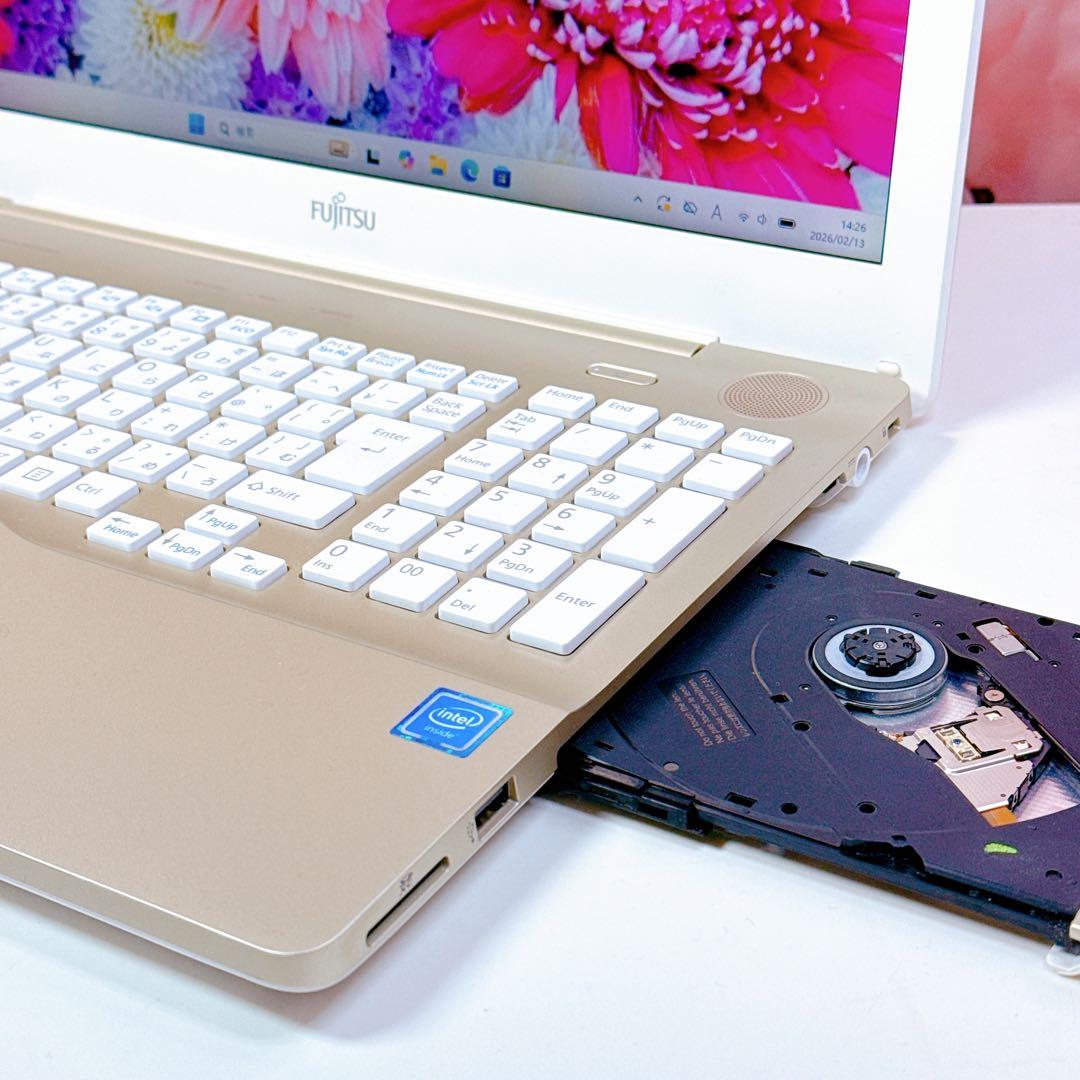 新品SSD✨Windows11✨ノートパソコン✨カメラ✨オフィス✨お洒落ゴールド