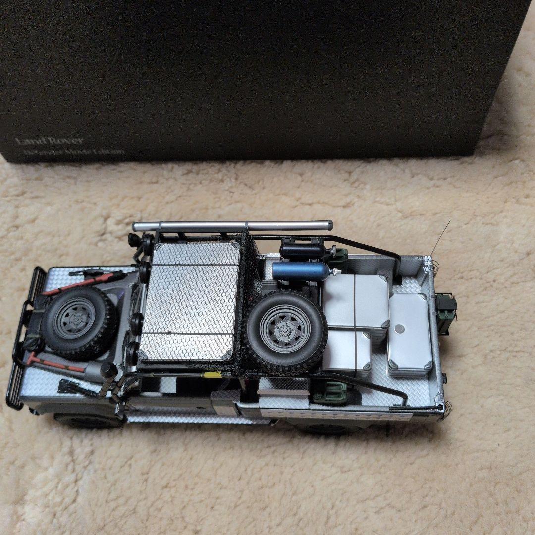Land Rover Defender Movie Edition ミニカー