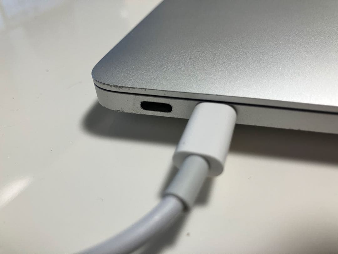 MacBook Air M1 シルバー 525GB メモリ16GB