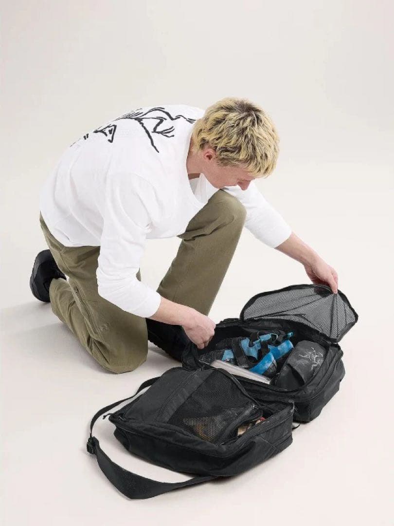 新品 アークテリクス Ion Gear Organizerショルダー バッグ