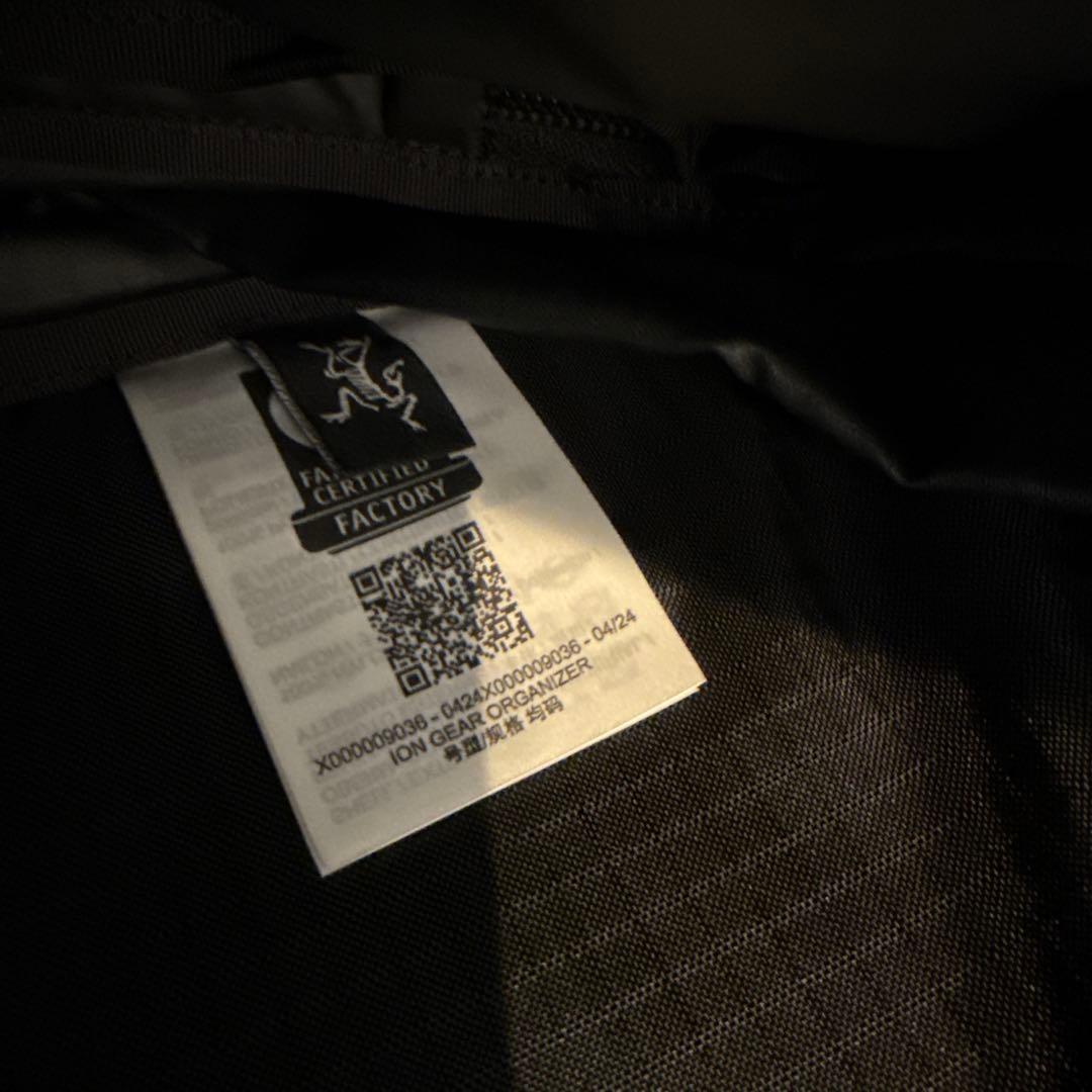 新品 アークテリクス Ion Gear Organizerショルダー バッグ