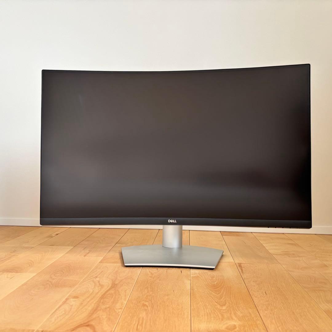 DELL 31.5インチ曲面4Kモニター S3221QS