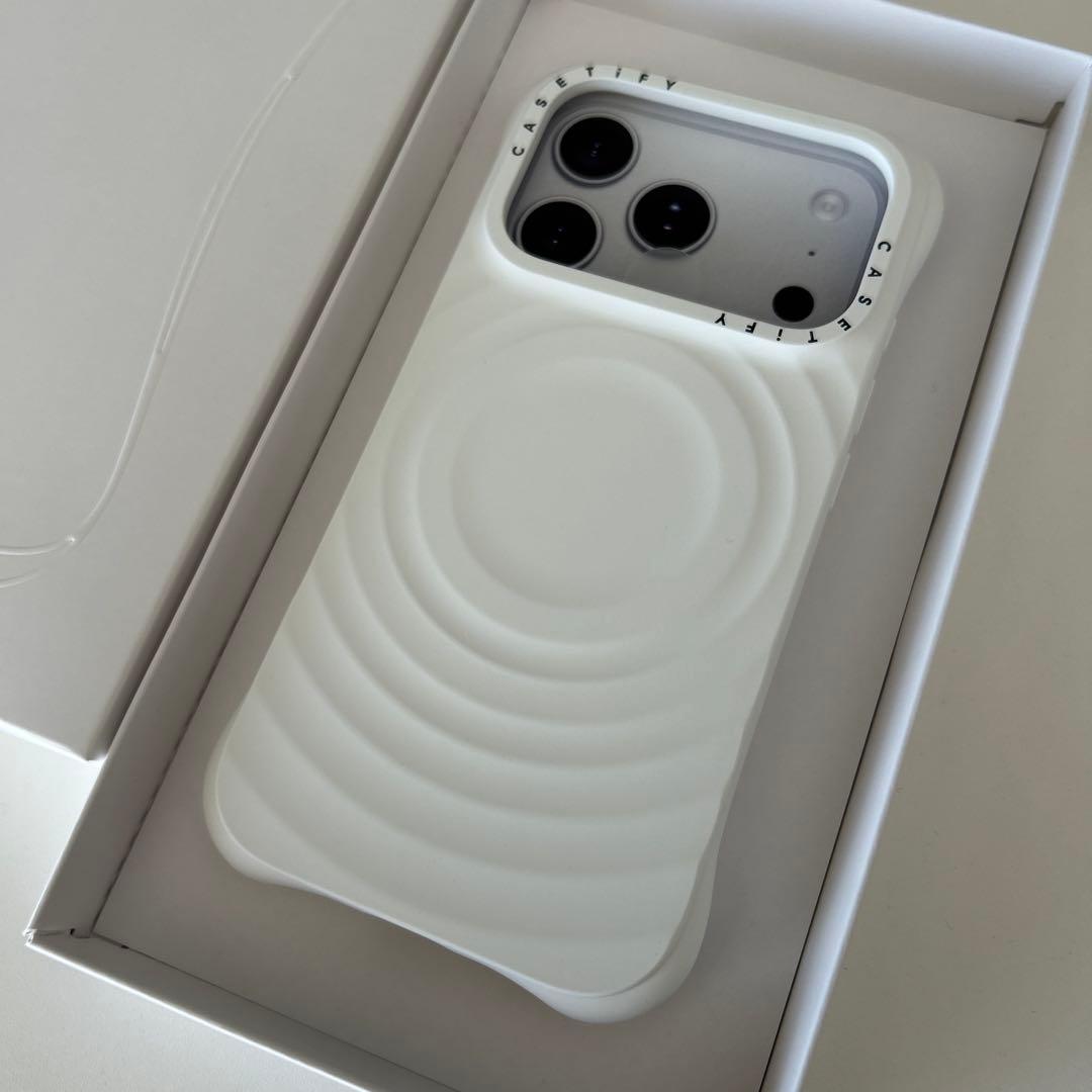 Casetify iPhone 17 Pro ホワイト