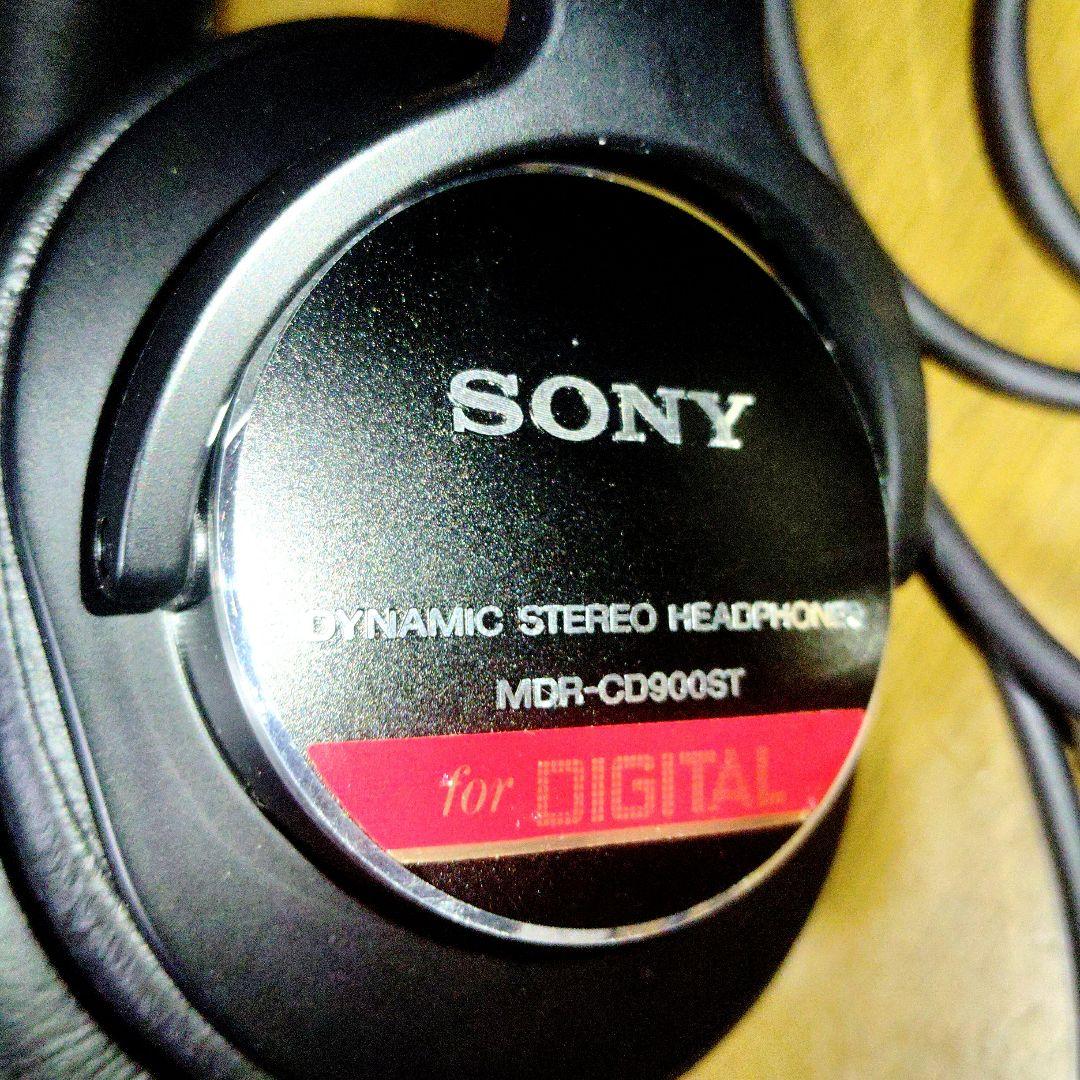 極美品　MDR-CD900STソニー本格派ヘッドホン