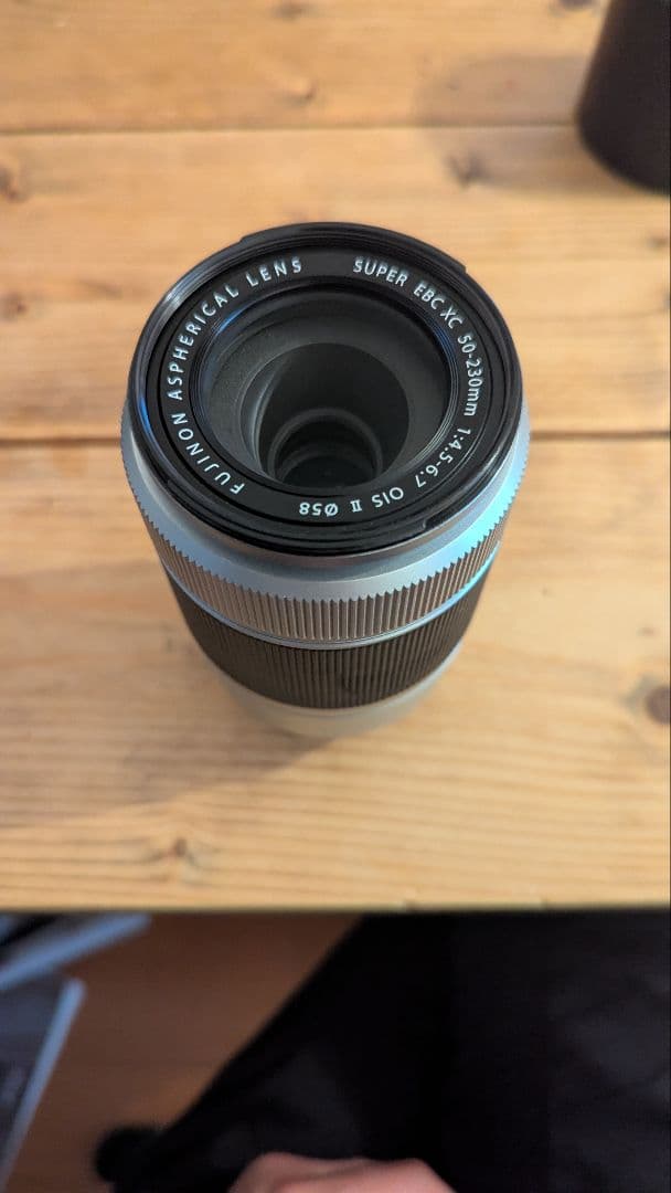 Fujinon XC50-230mm F4.5-6.7 OIS ズームレンズ