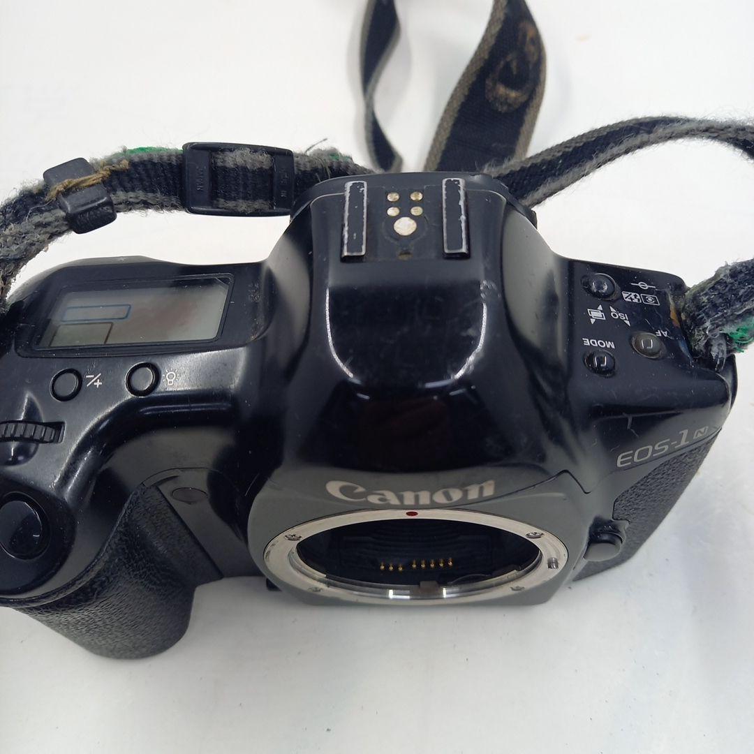 Canon　EOS-1N　フィルム一眼レフカメラ