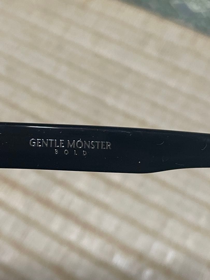 【完売品】GENTLE MONSTER ojo-01