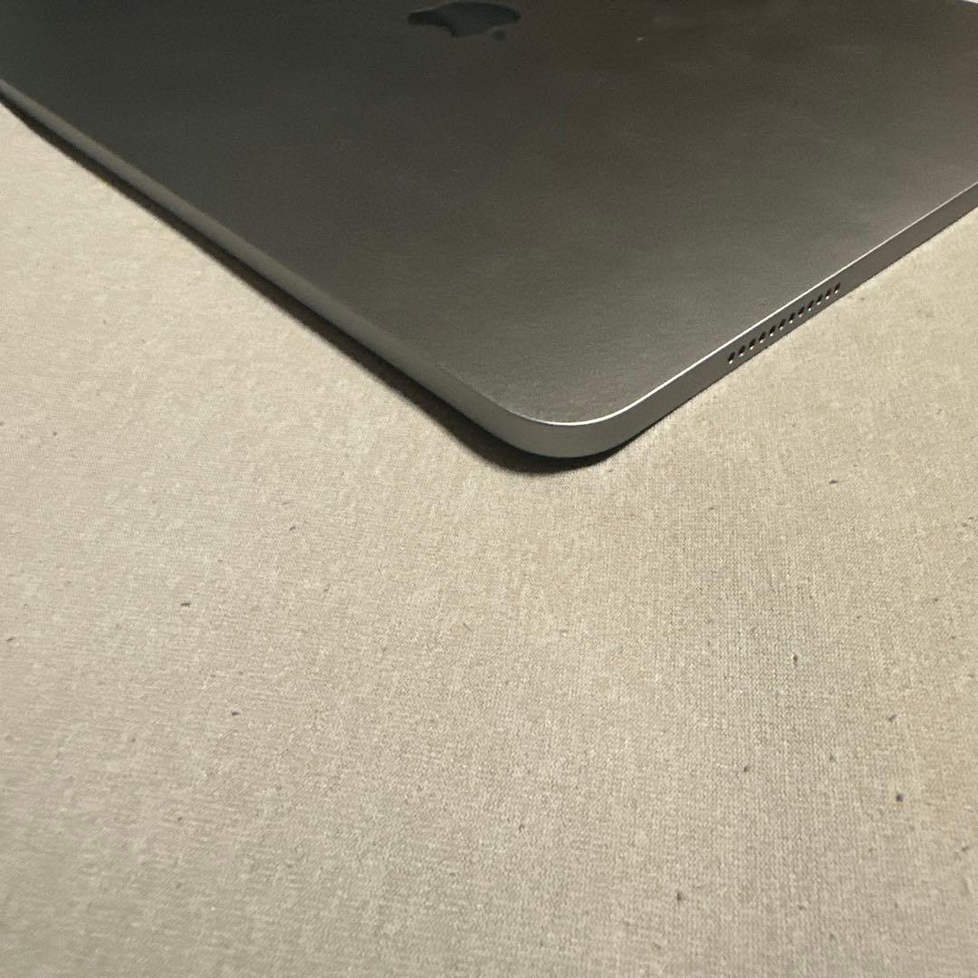 分割頼 Air 13インチ バッテリー100% Wi-Fi 128GB 5