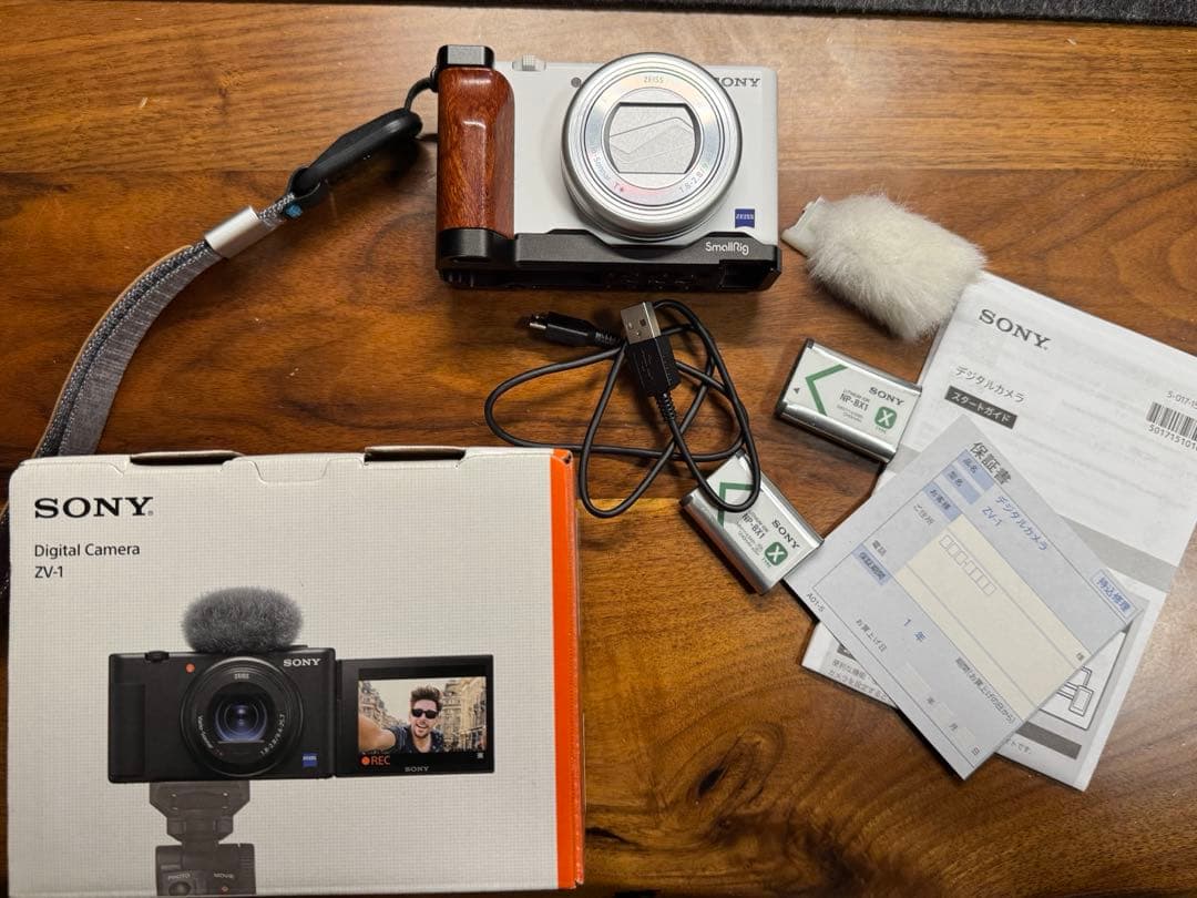 【ぴっ】【発送1/7以降】SONY ZV-1+SD256GB+おまけ