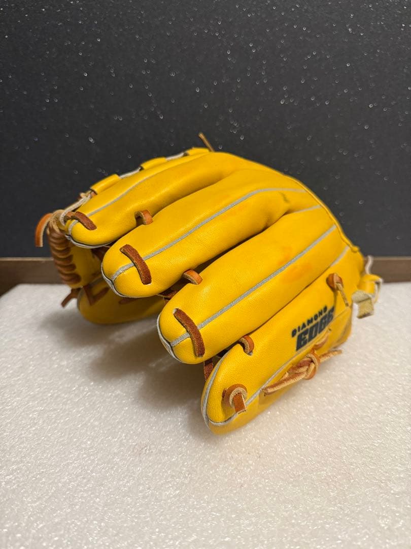 ★屋外未使用★ NIKE ナイキ 一般軟式 内野手用 良型 革質◎ 軽量 ②