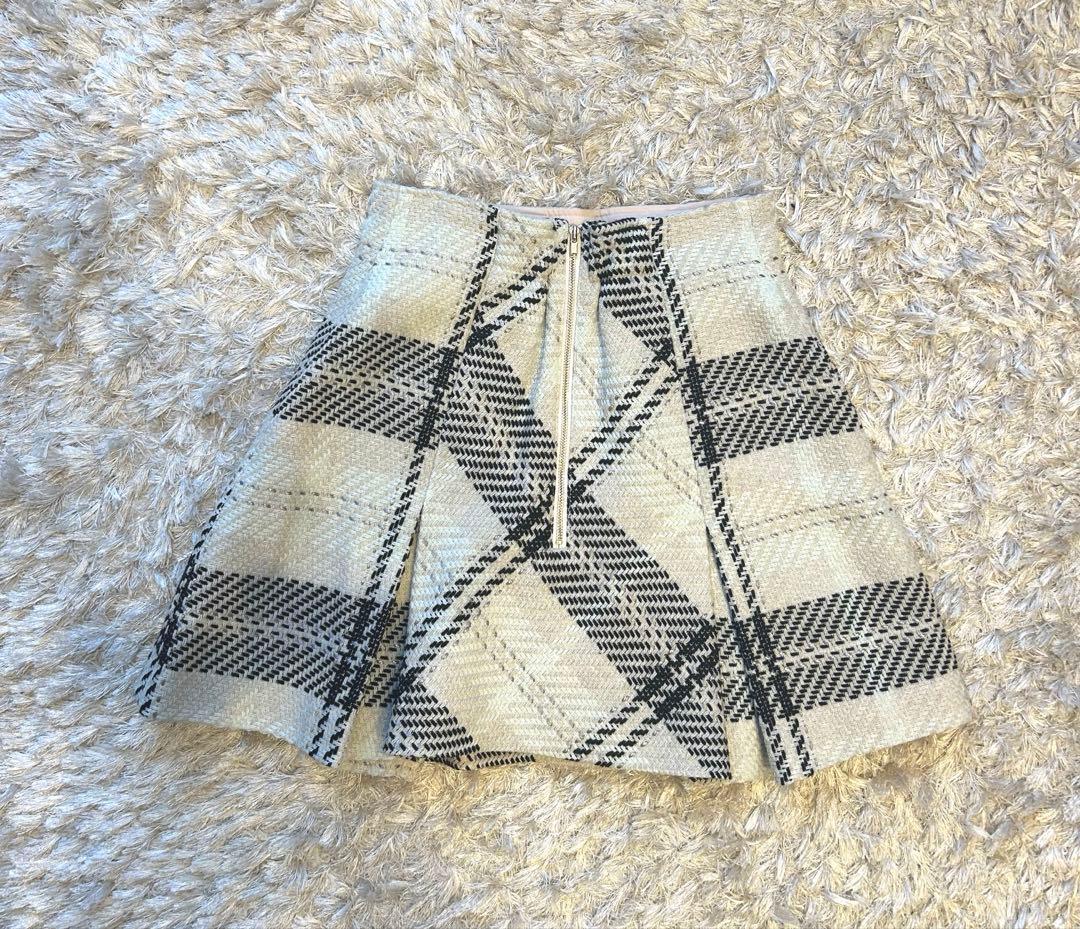 【新品タグ付き】SNIDEL ロービングチェックミニスカート 0サイズアイボリー