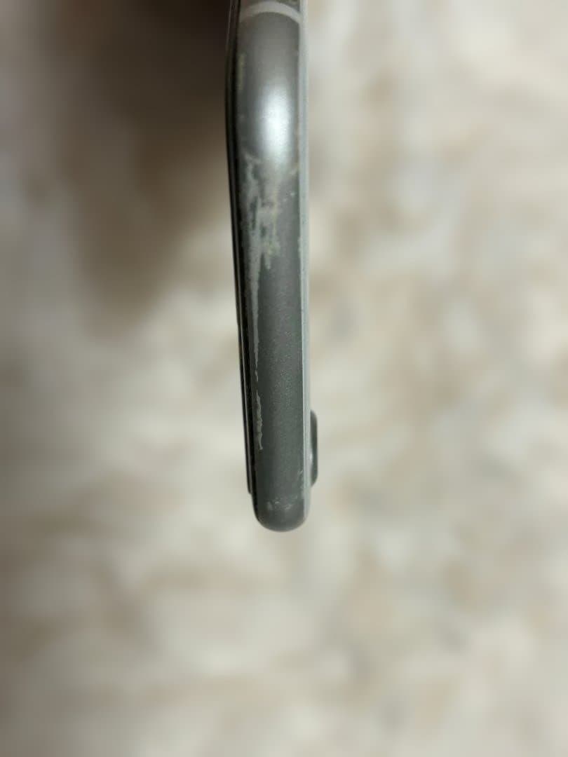 iPhone se2 ホワイト 最大容量78%