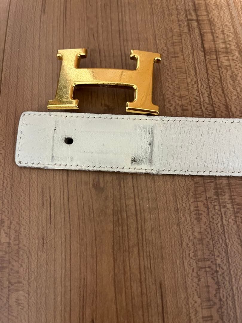 エルメス　レザーベルト　アイボリーとグレーのリバーシブル