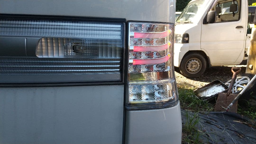 l375s タントカスタム クリスタルアイ クリアテールランプLED 点灯確認済