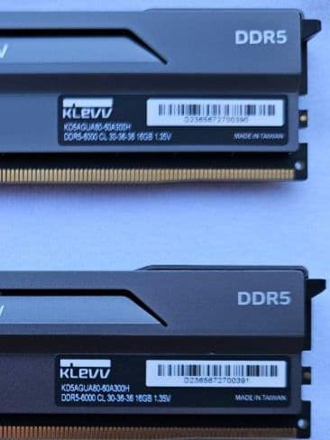 自作PC　Ryzen9 7950X/メモリ32GB/SSD256GB　グラボ無し