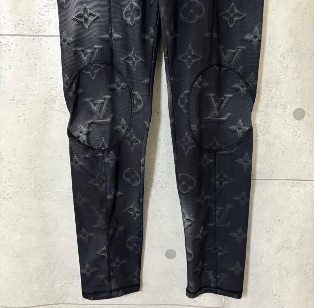 ［未使用］ルイヴィトン　2054テクニカルプリンテッドレギンス　3Dモノグラム