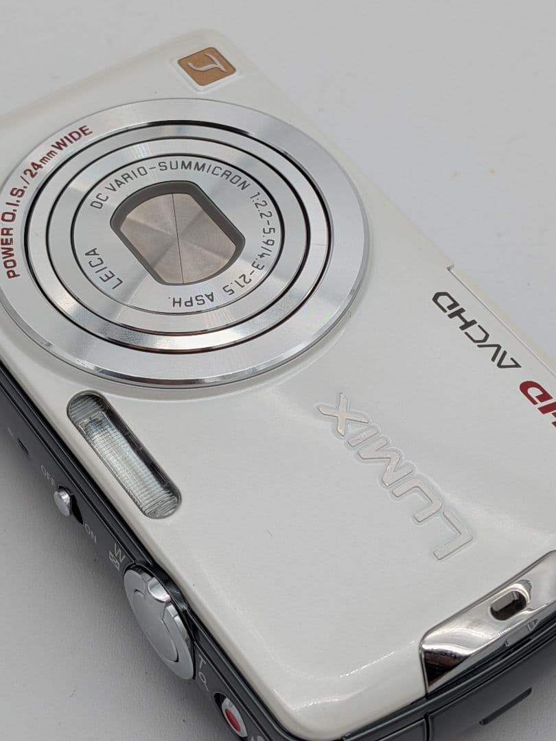 【稼働品】LUMIX Panasonic DMC-FX700 非売品三脚付き②