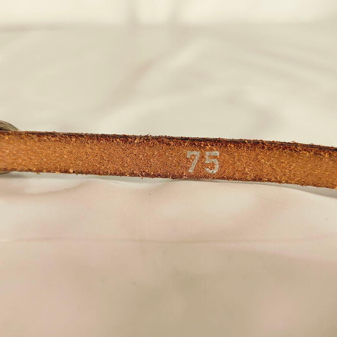 KEE　　　　　　　　　　　　　　　　　　　Puntovita　イタリア製