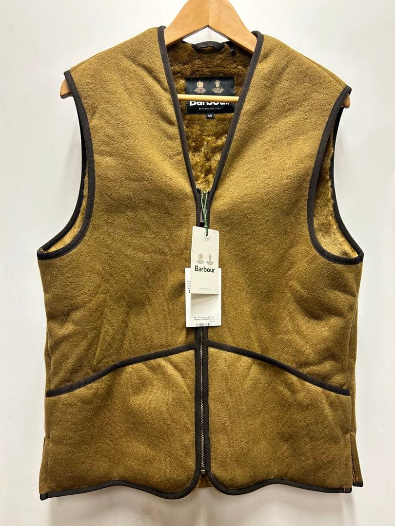 新品未使用　Barbour バブアー　40 ファー ライナー ベスト