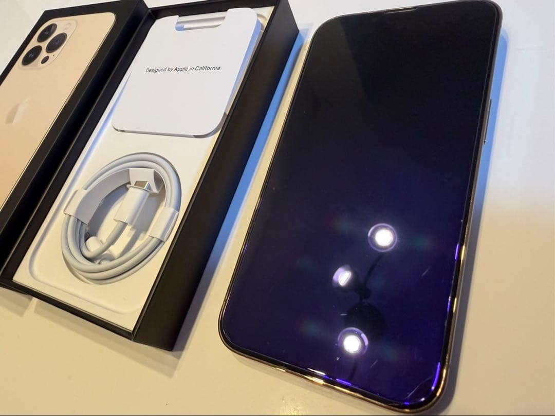 【美品】iphone13pro 512GB ゴールド