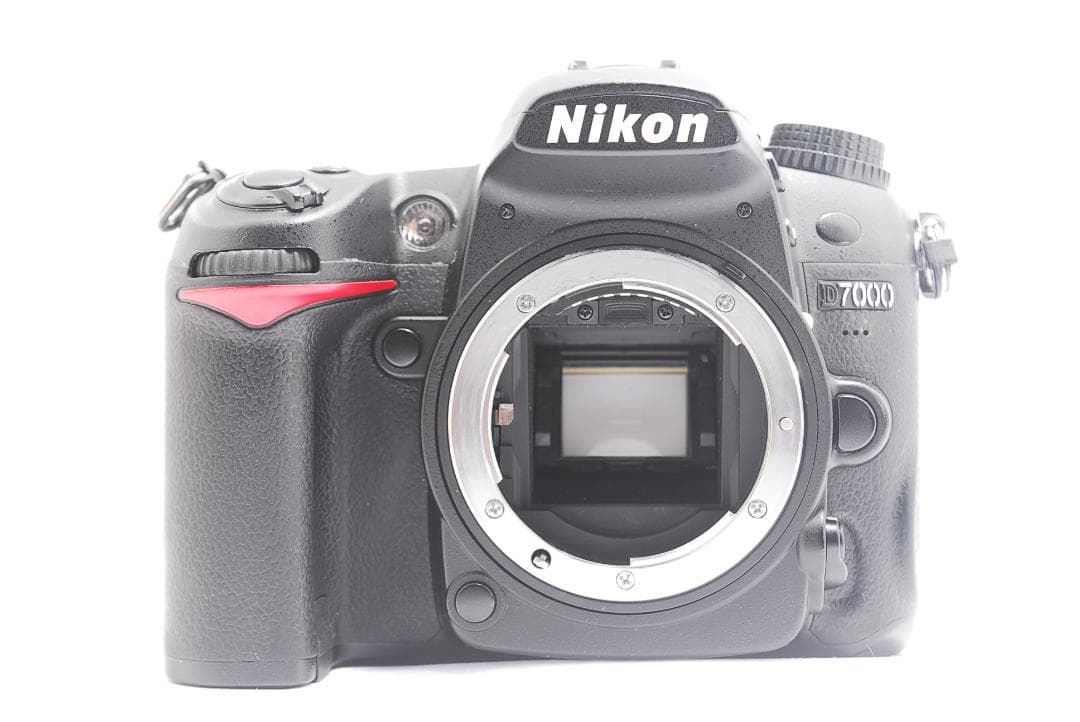 【Nikon D7000 Wズームセット】本格カメラバック付き✨すぐに撮影可能✨