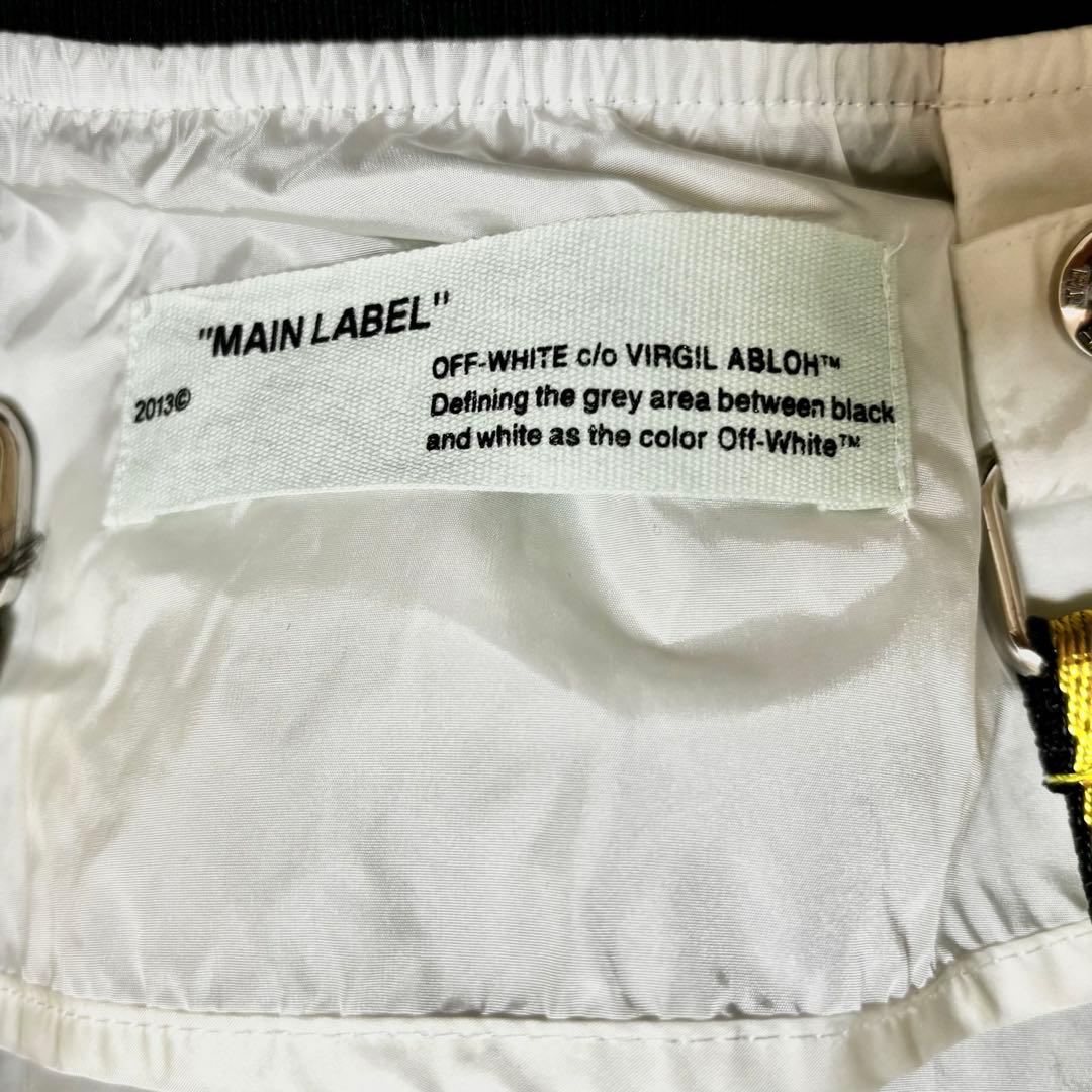 希少 オフホワイト ナイロンジャケット ハーネス付属