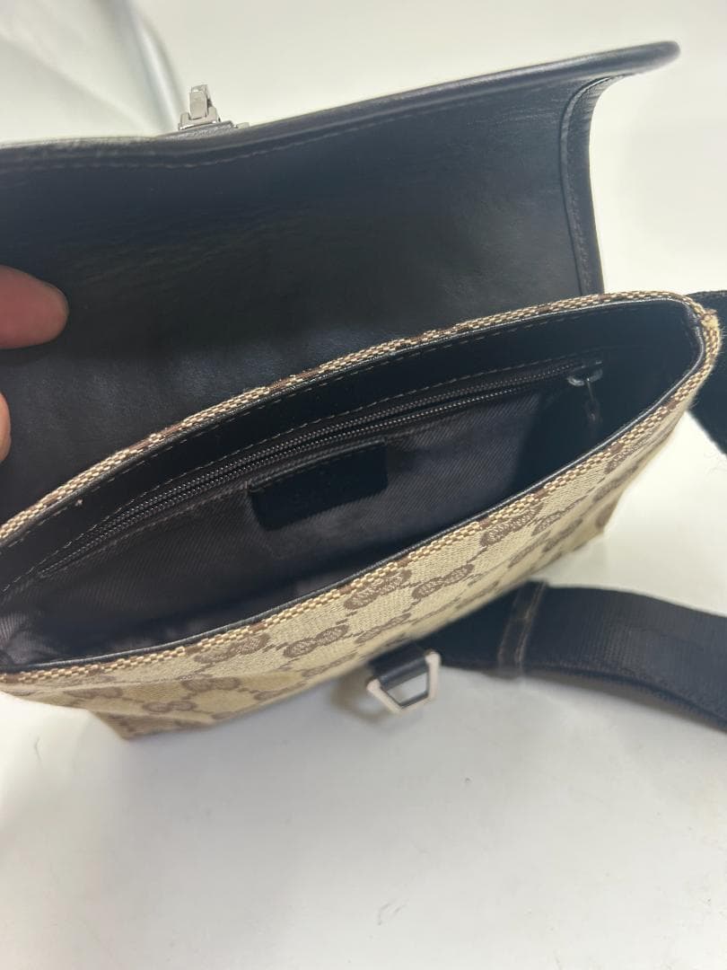 GUCCI グッチ ウエストバッグ GGスプリーム キャンバス ボディバッグ