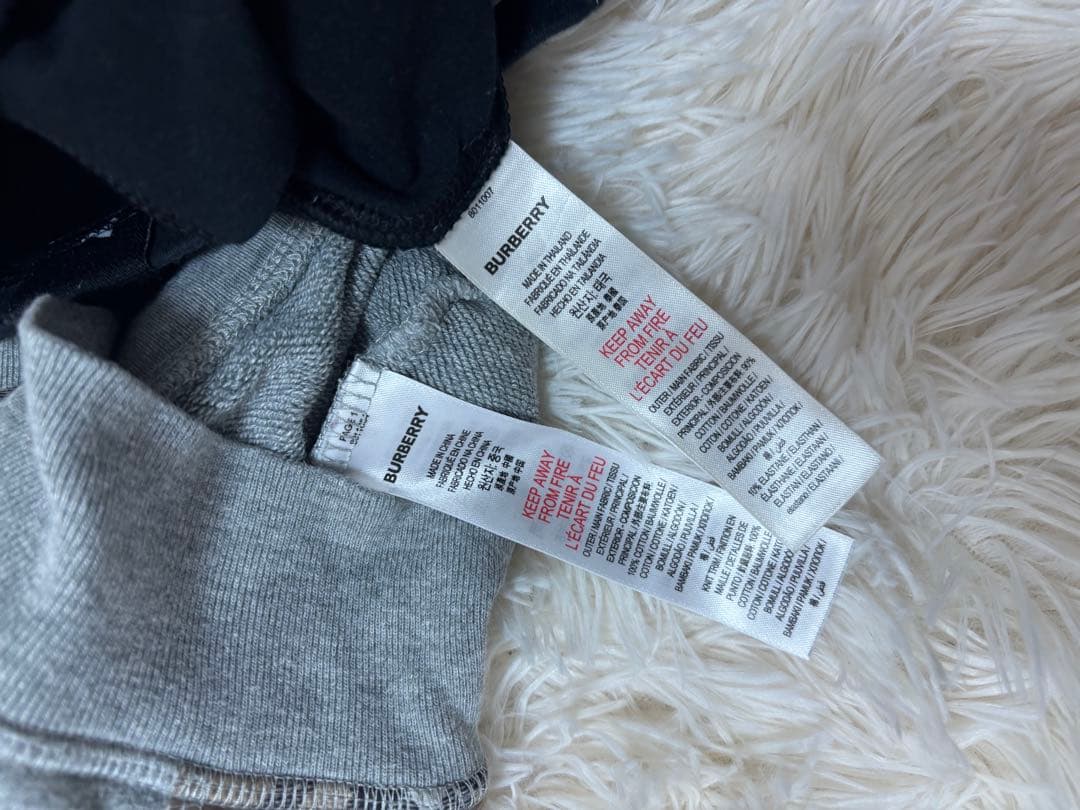 BURBERRY トレーナーとレギンスセット