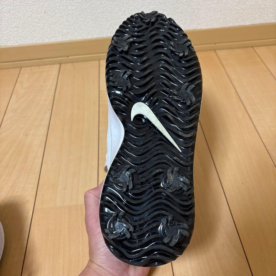 ナイキ ビクトリー プロ 4 ゴルフシューズ おまけ（シューズケース）付