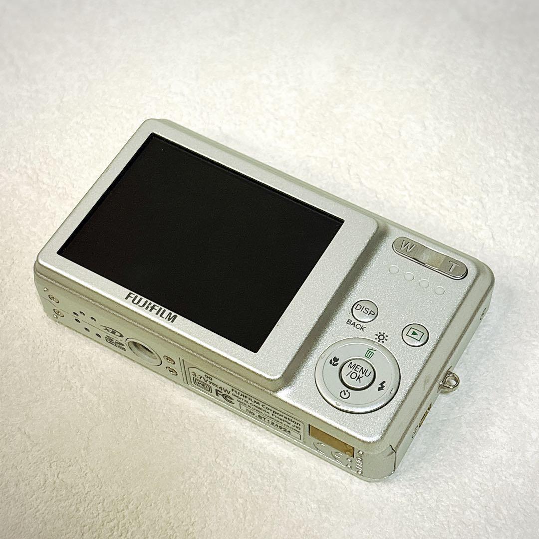 【極美品】FUJIFILM 富士フイルム FinePix J10 デジタルカメラ