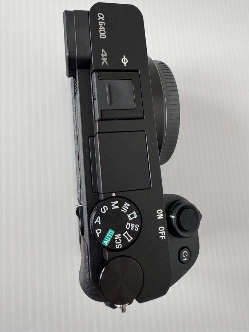 新品未使用 標準ズームレンズ付き SONY α6400 SELP1650