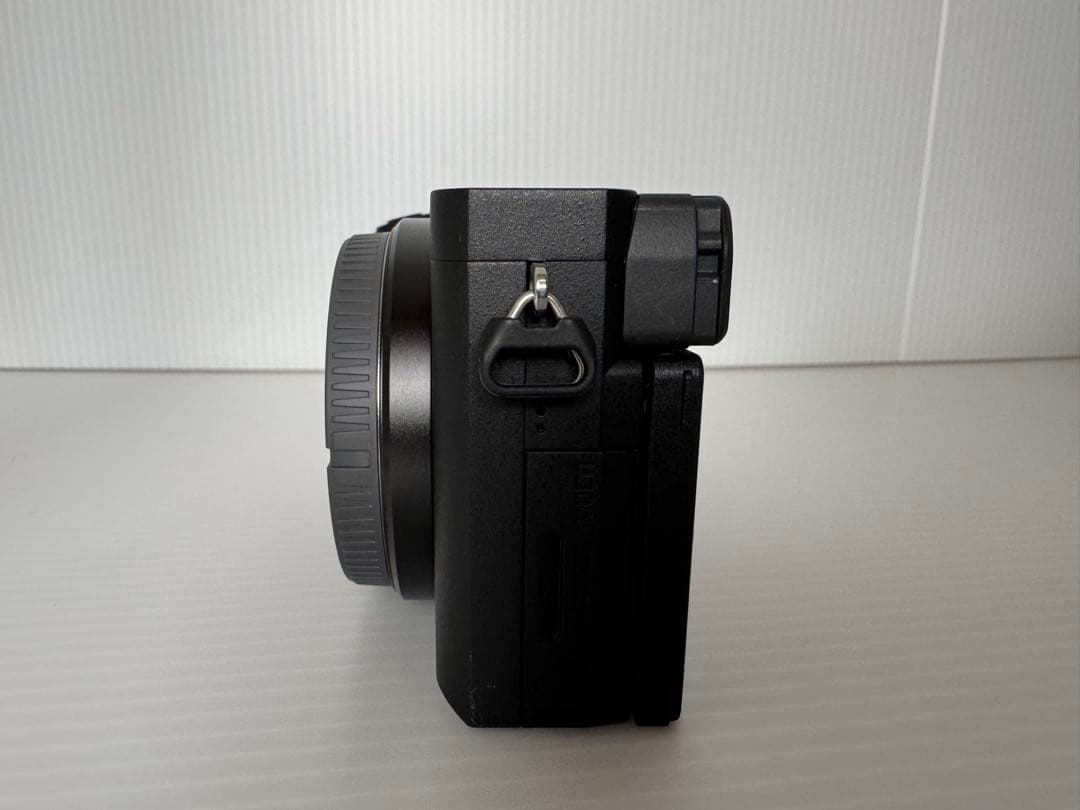 新品未使用 標準ズームレンズ付き SONY α6400 SELP1650