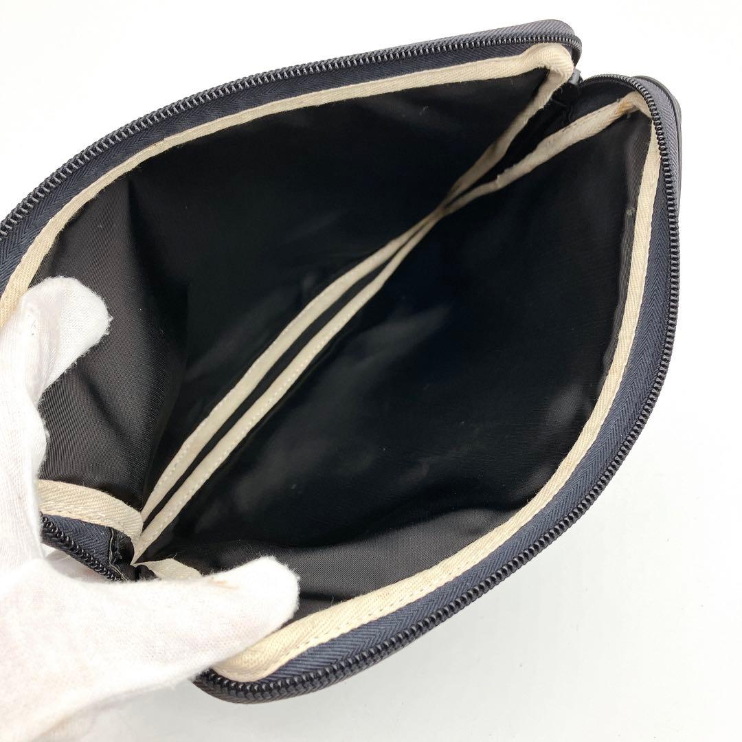 【LOEWE】クラッチバッグ　ポーチ　アナグラム型押し　レザー　ブラック