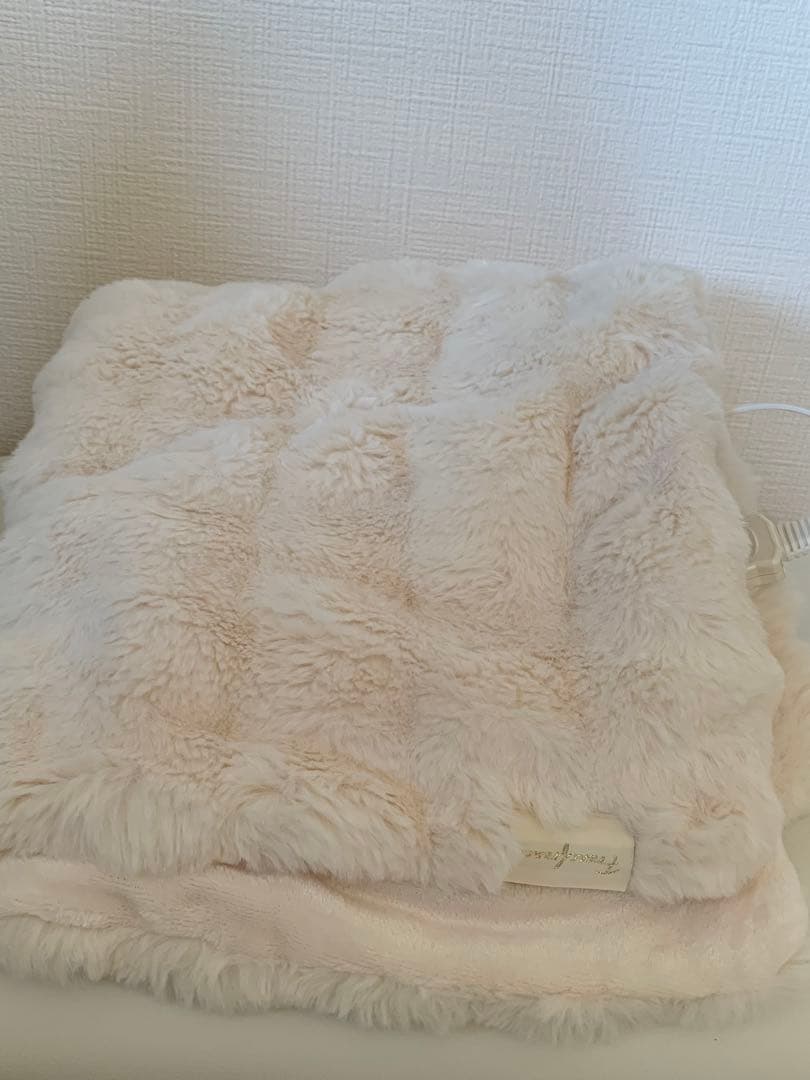 フランフラン」ヒーター付きブランケット・ひざ掛け♡エコファー