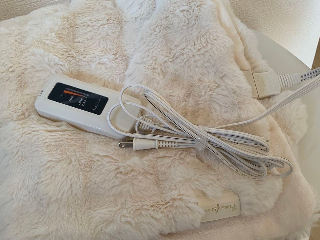 フランフラン」ヒーター付きブランケット・ひざ掛け♡エコファー