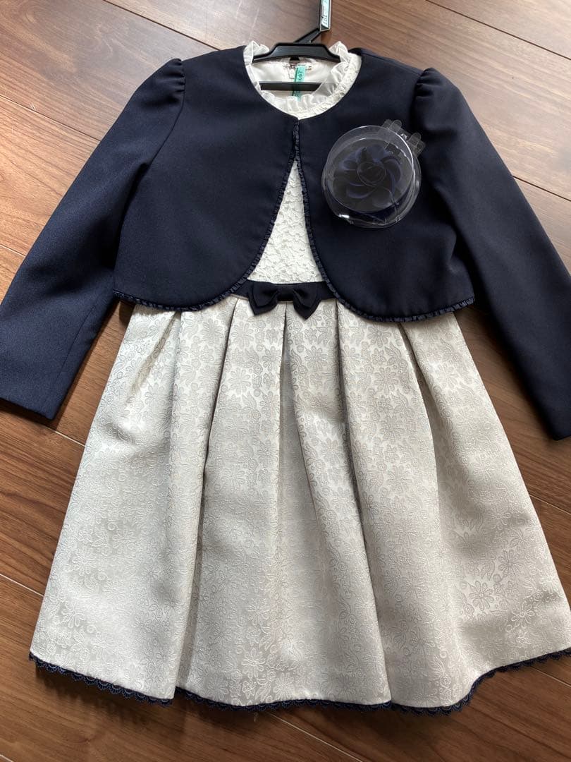 さくらんぼwaltz by BEAMS designフォーマルワンピース