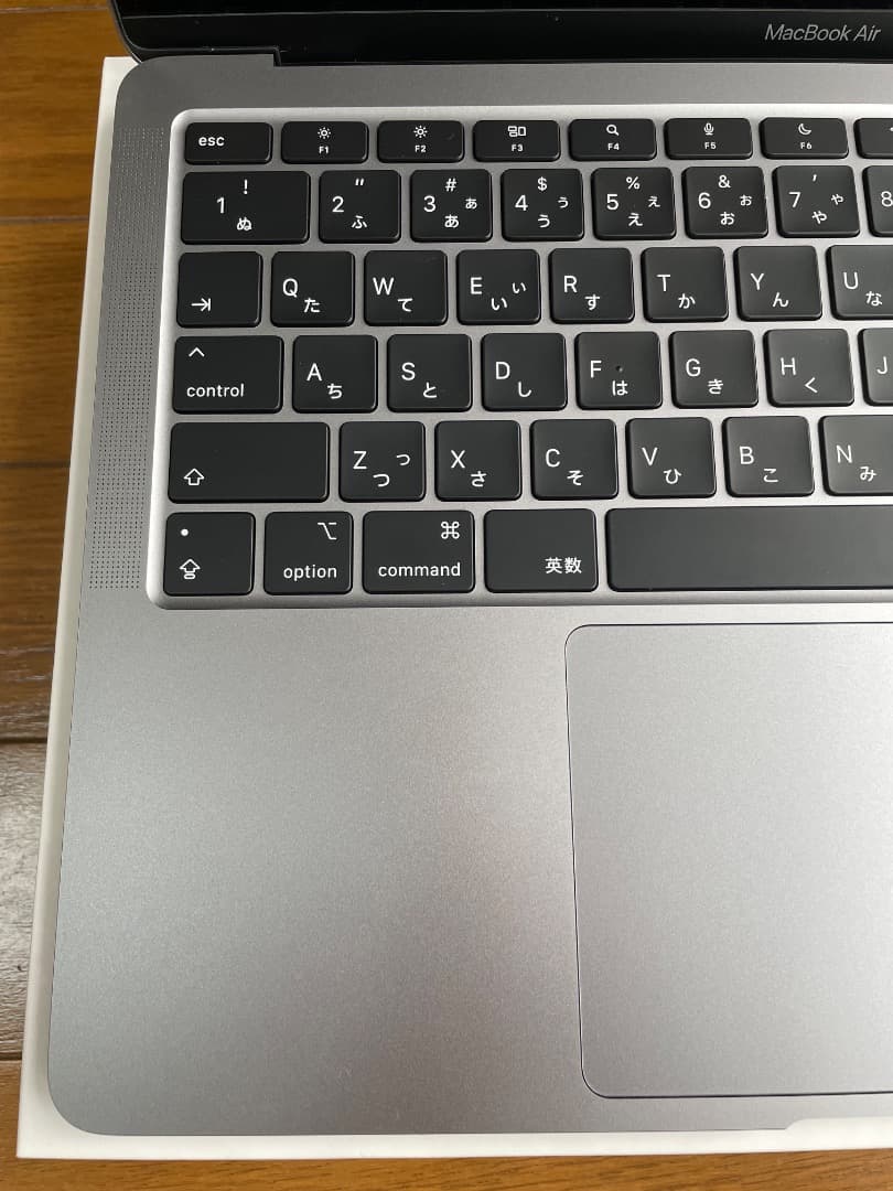 Apple Macbook Air 2020 M1チップ / 16GB /1TB