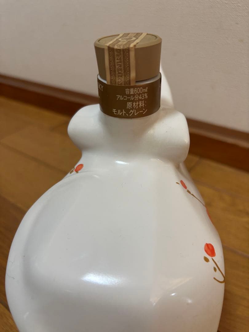 【未開栓】干支 子 ねずみ型 陶器 ウイスキー サントリー ローヤル12年