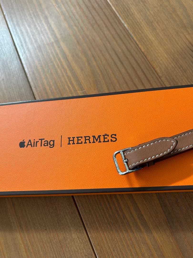 希少AirTag HERMES エアタグ エルメス バッグアクセサリー チャーム