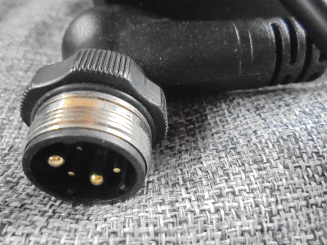 E-VINO 充電器　 B86-H2107-00 56V6A　ほぼ未使用美品