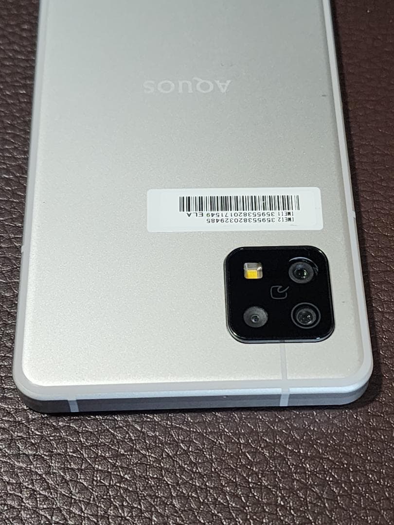 AQUOS sense6 SH-M19 SIMフリー　ドット抜けあり