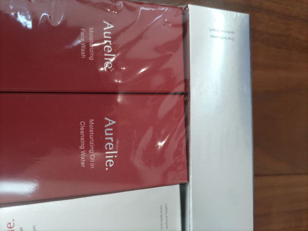 オレリー　Aurelie プレミアムエイジング集中ケア　6点セット　メグミ