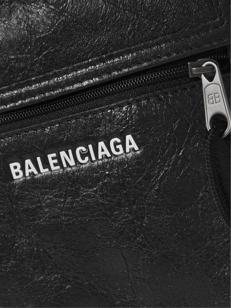 未使用 国内正規品 BALENCIAGA Explorer ショルダーバッグ