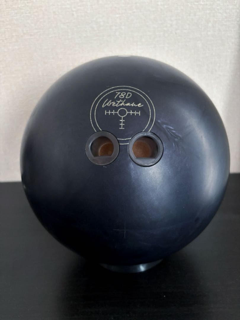 ブラックパールウレタン78D ボウリングボール 15ポンド