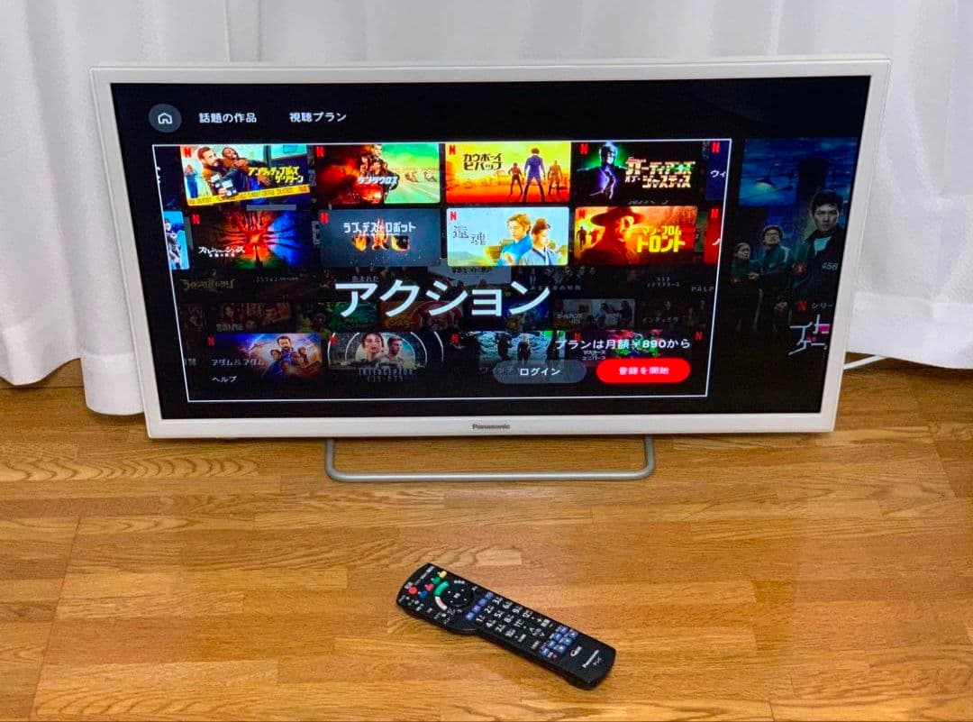 Panasonic 32型 スマートテレビ WiFiネット動画️⭕️地上波
