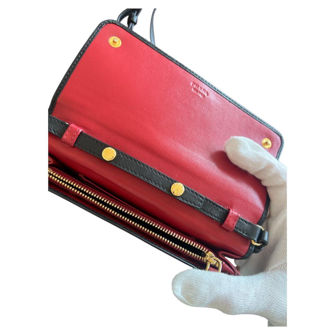 ふ*♡様 PRADA プラダ 長財布　ショルダーウォレット