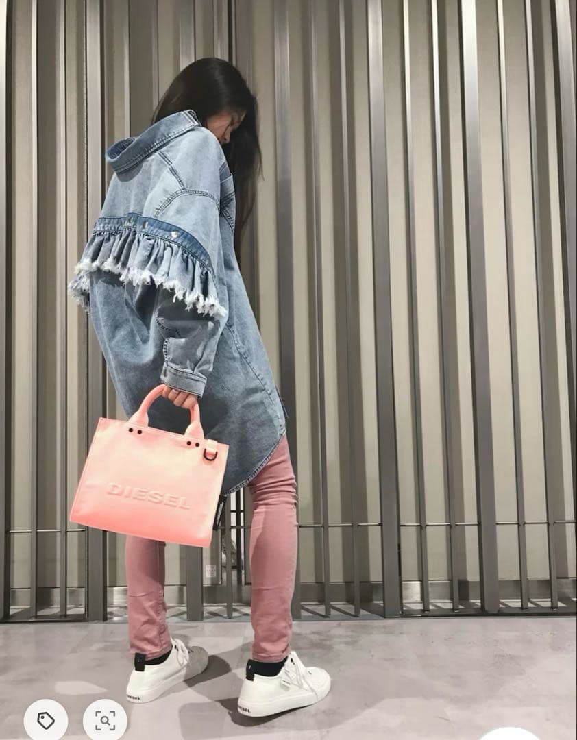 美品　DIESEL ジョグジーンズジップアップフリルワンピース　デニム