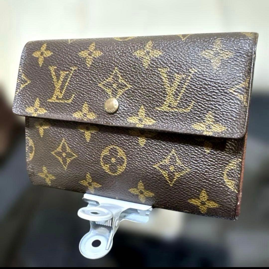 ⑤☆優良品/Ⓜ️サイズ♪ポルトトレゾールエテュイパピエ ☆三つ折り 財布