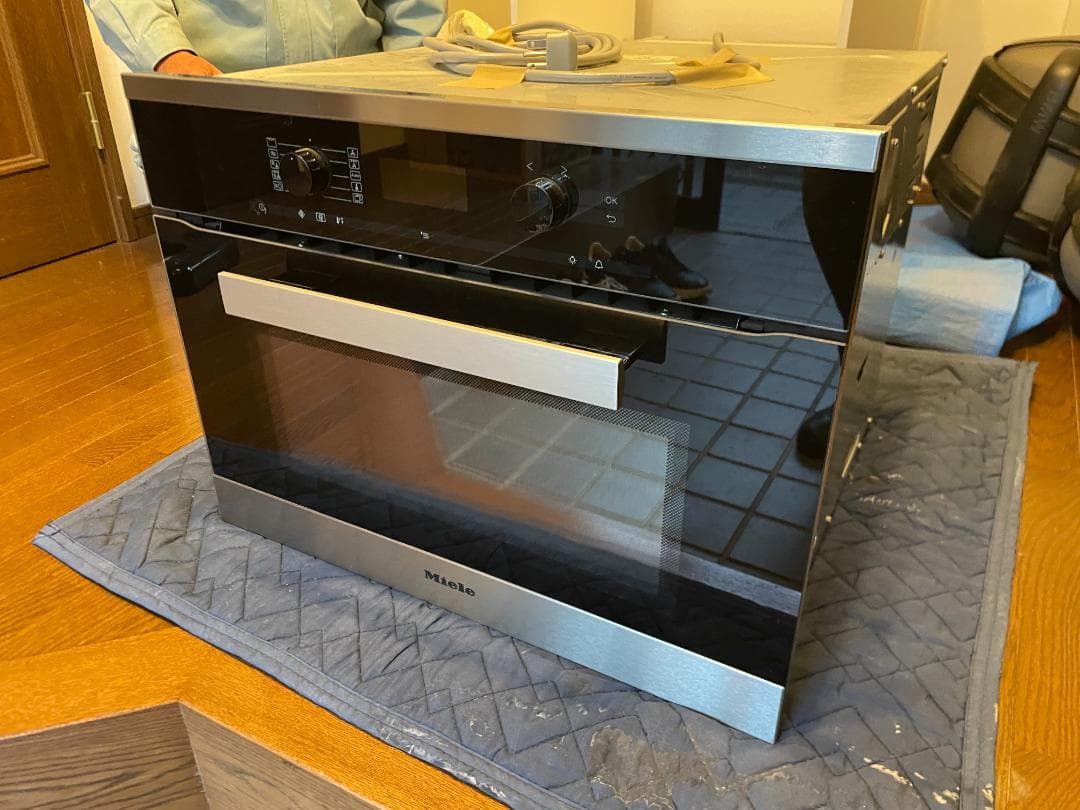 Miele ビルトインオーブン 黒 　H6400BM 60Hz